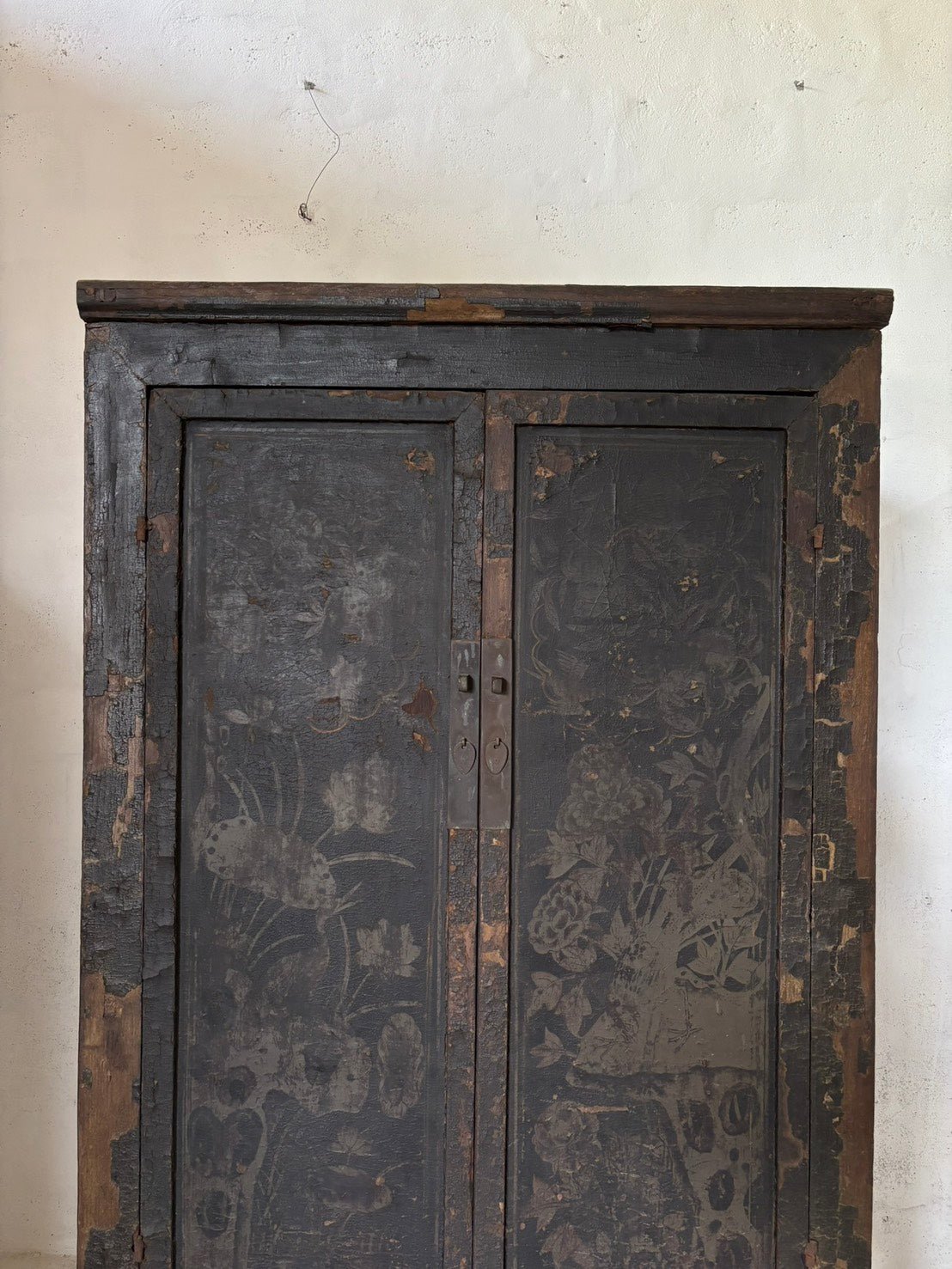 Black Lacquer Floral Cabinet - Surround Living - 7