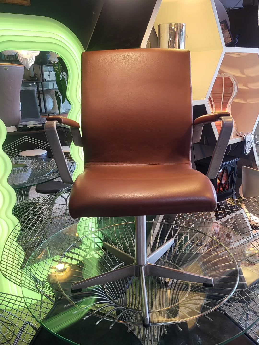 Oxford™ Office Swivel Chair