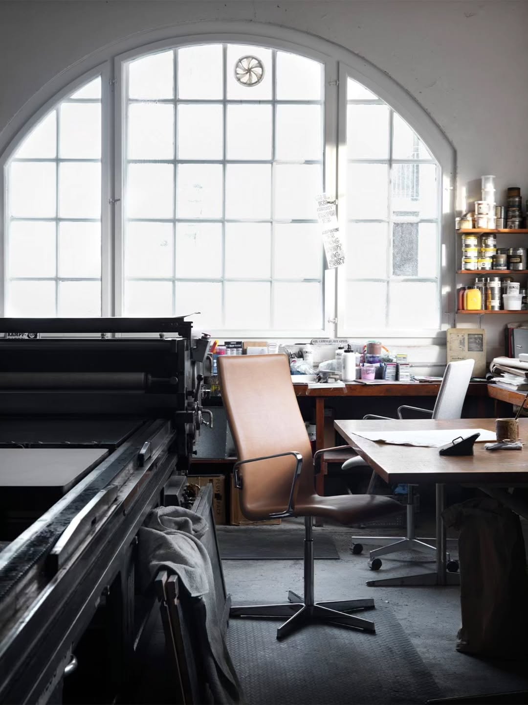 Oxford™ Office Swivel Chair