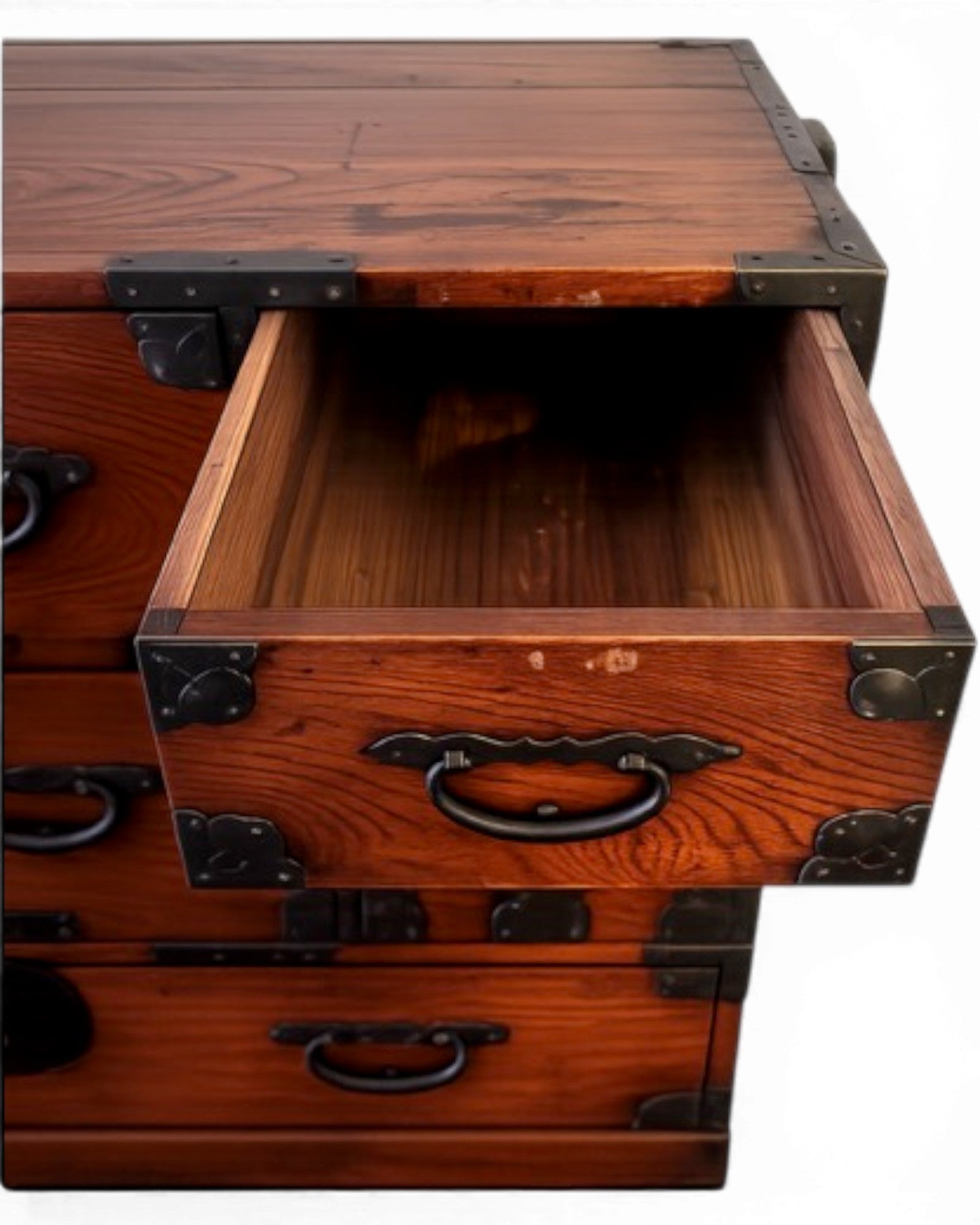 Nihonmatsu Keyaki Bridal Tansu Chest with Brass Fittings