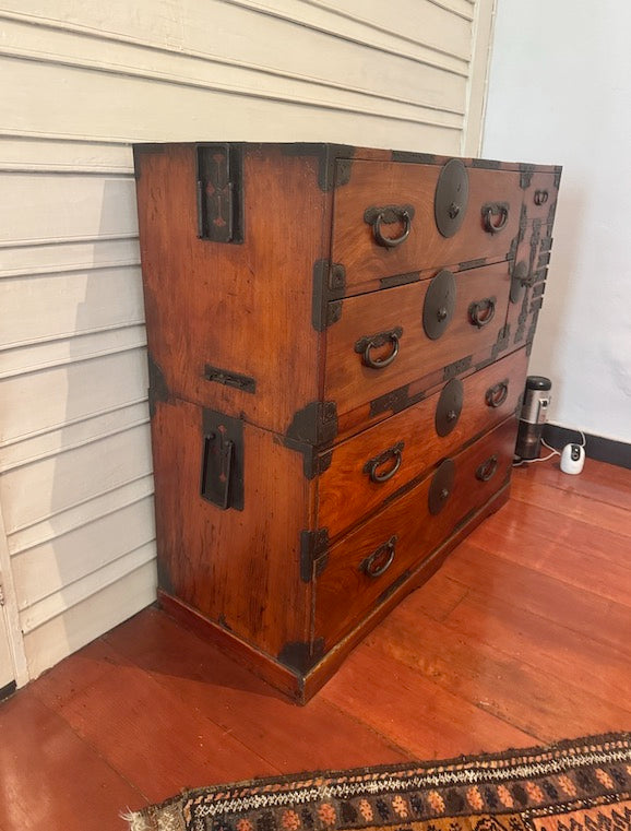 Nihonmatsu Keyaki Bridal Tansu Chest with Brass Fittings