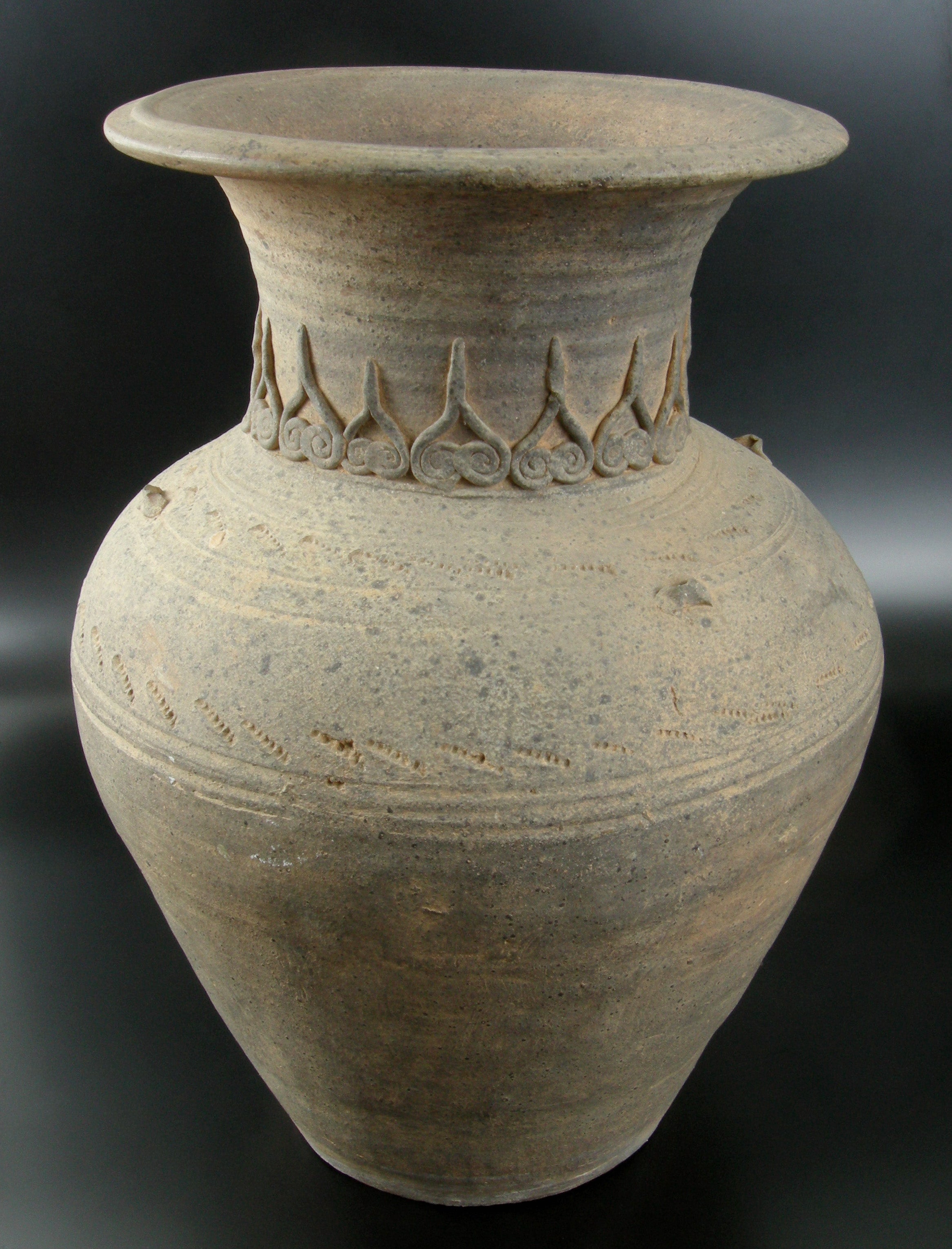 Sukhothai Stoneware Jar