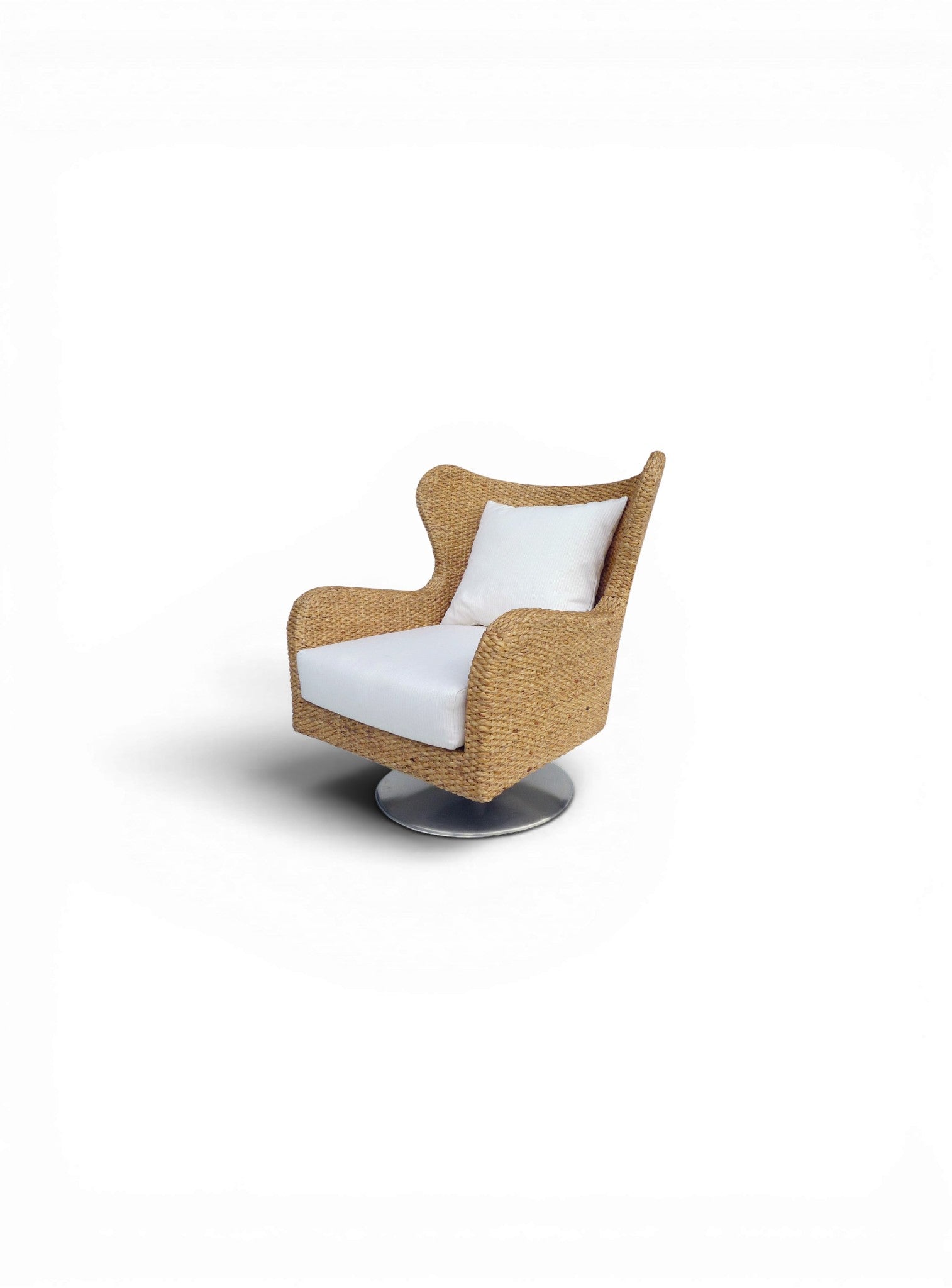 TA-TA Armchair (Water hyacinth)