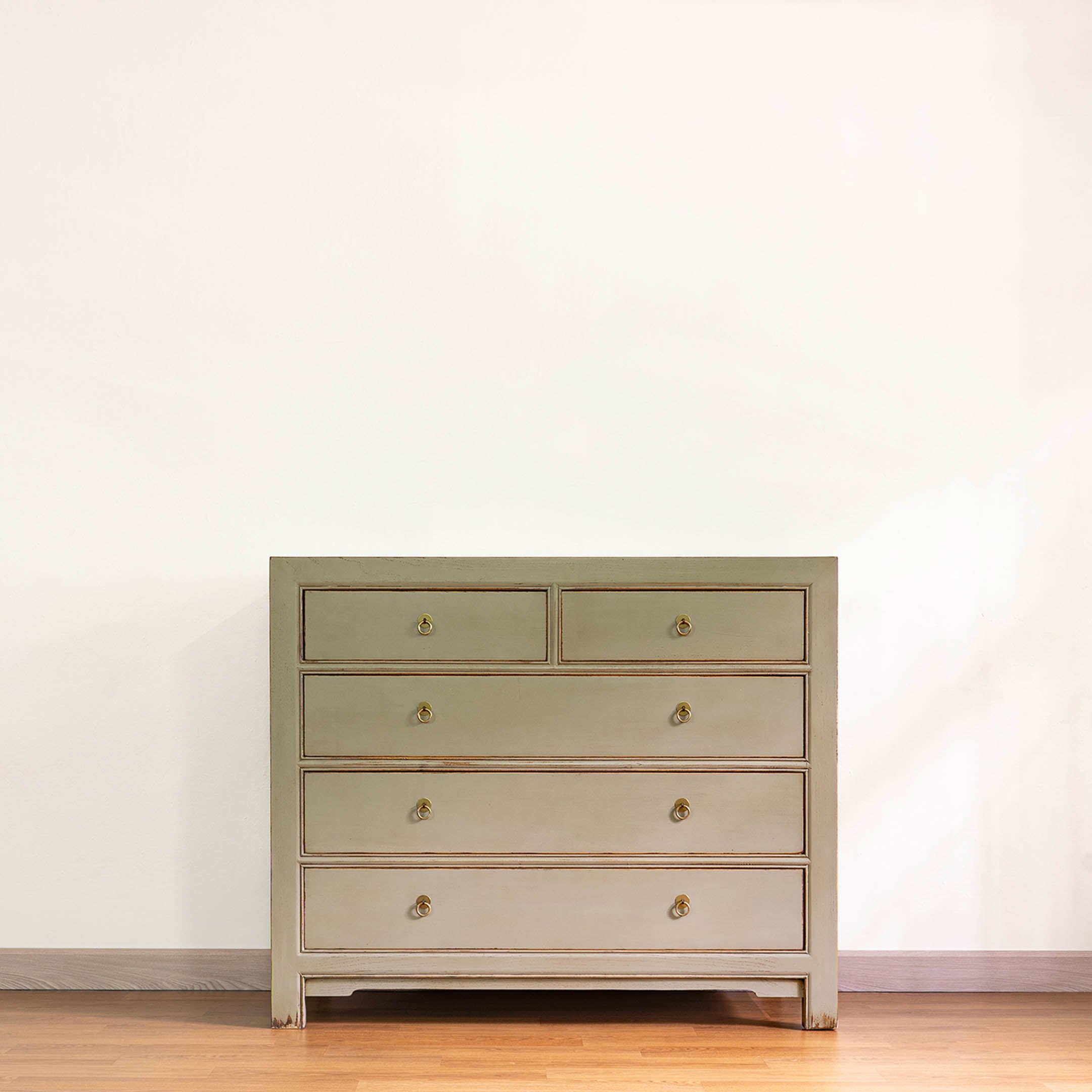 Chinese 5-Drawer Dresser