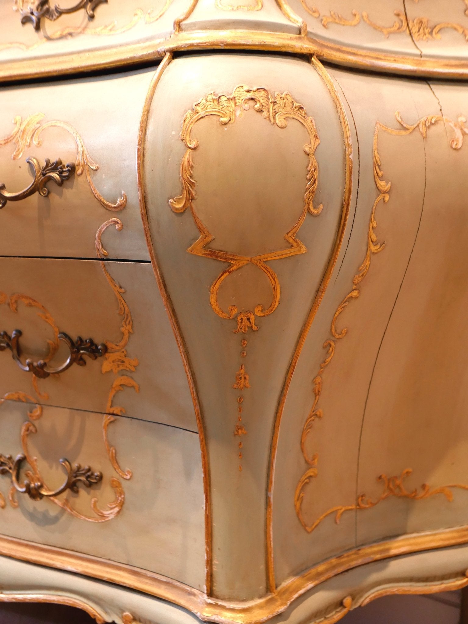 Rare Venetian Lacquered & Parcel - Gilt Commode - Surround Living - 5