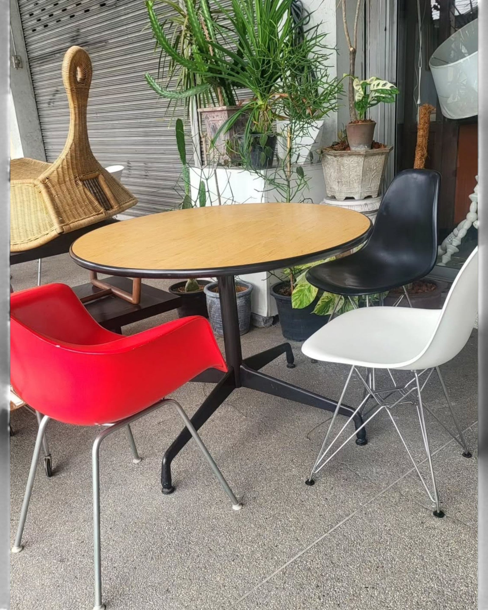 Eames Contract Table by Herman Miller