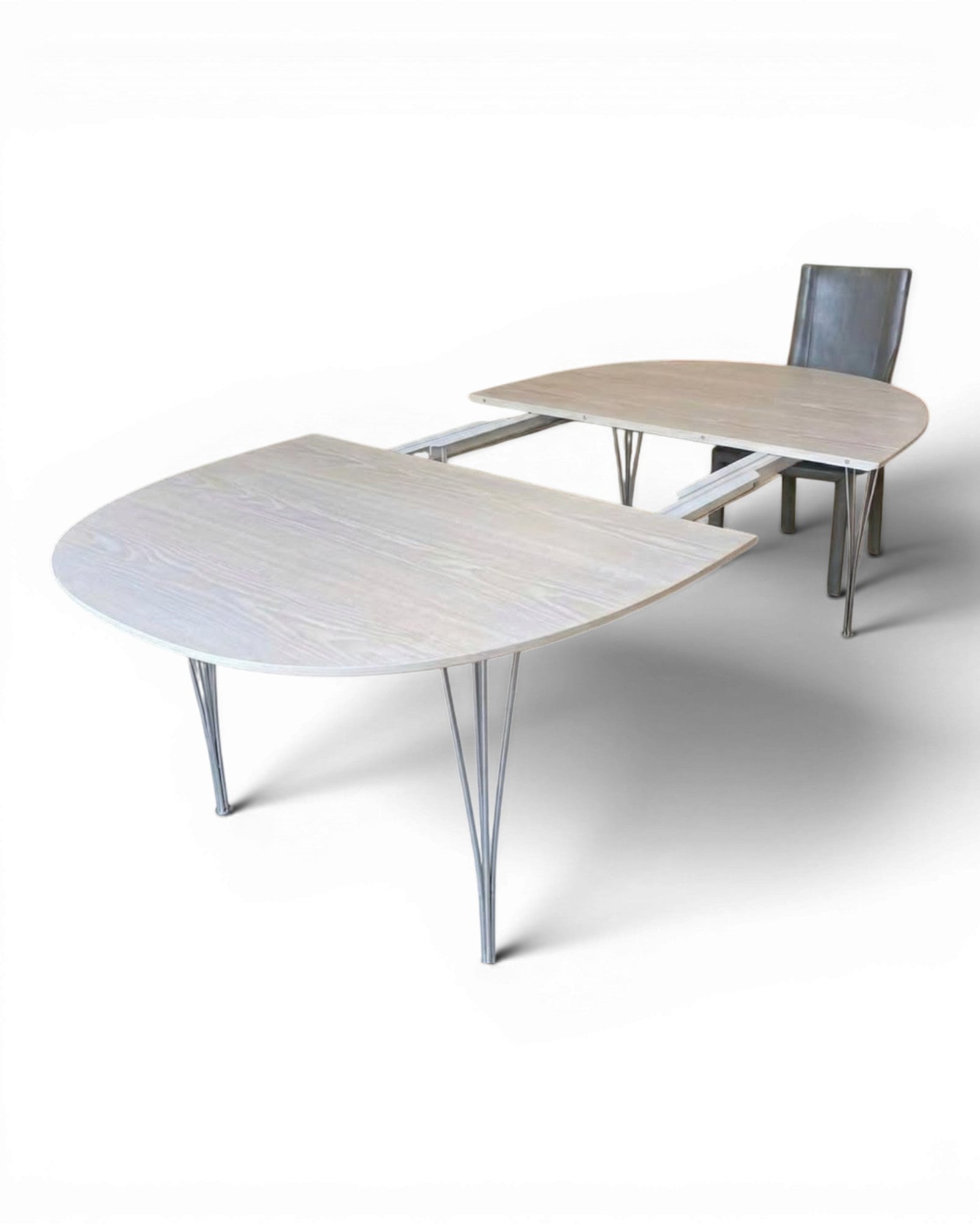 The Iconic Super-Ellipse Table by Fritz Hansen (1995)